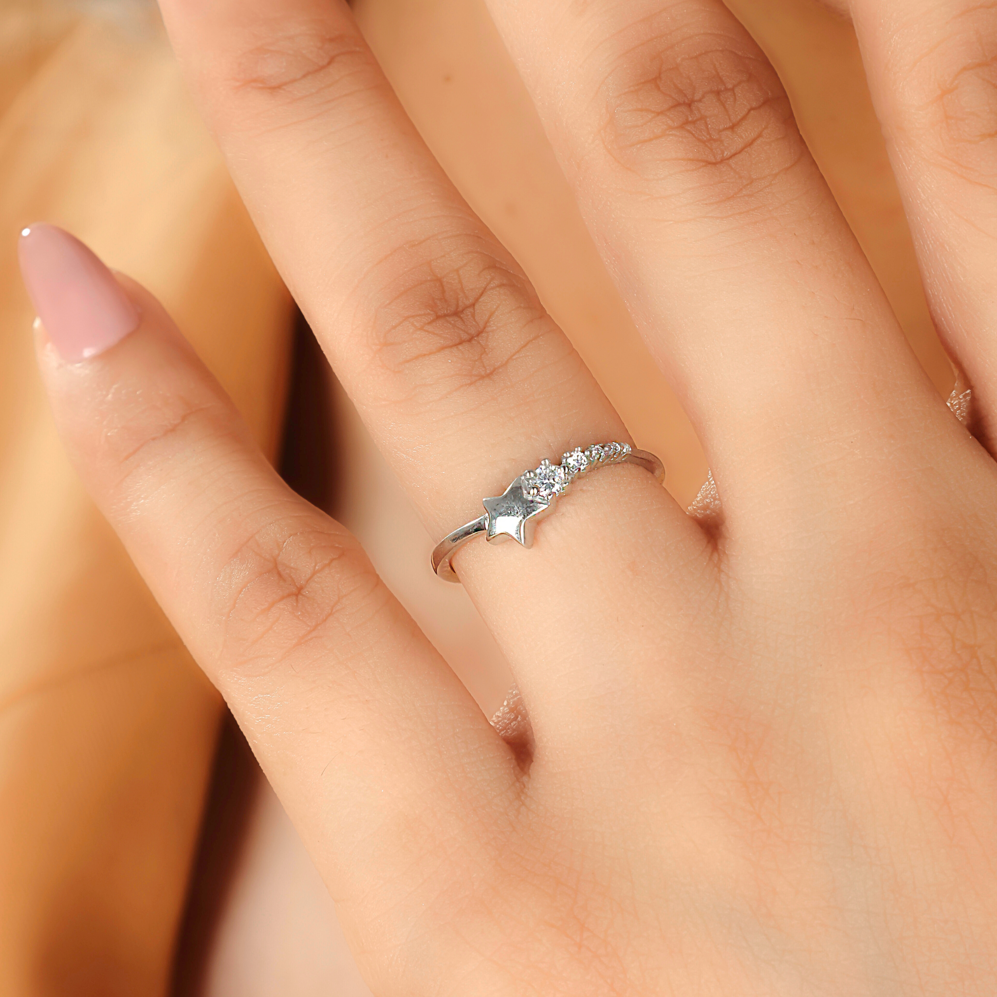 Shining Star Stackable Ring White Gold Plated, Hallmarked 925 Sterling Silver